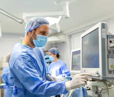 Pharmacovigilance signal analysis and detection services